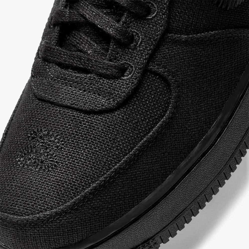 Stussy AF1 純黑色鞋面