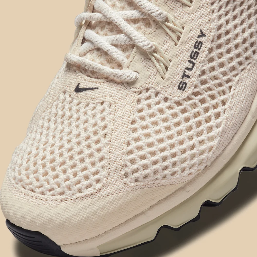 Nike x Stussy Air Max 2013 Fossil 鞋頭